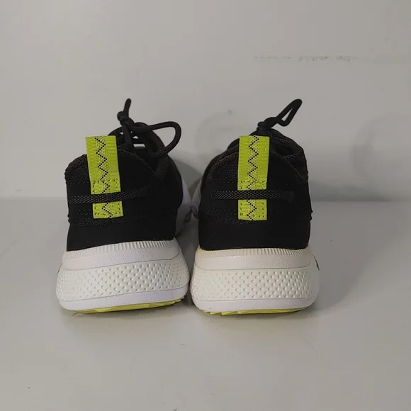 Sperry Shoes - Picture 2 of 11